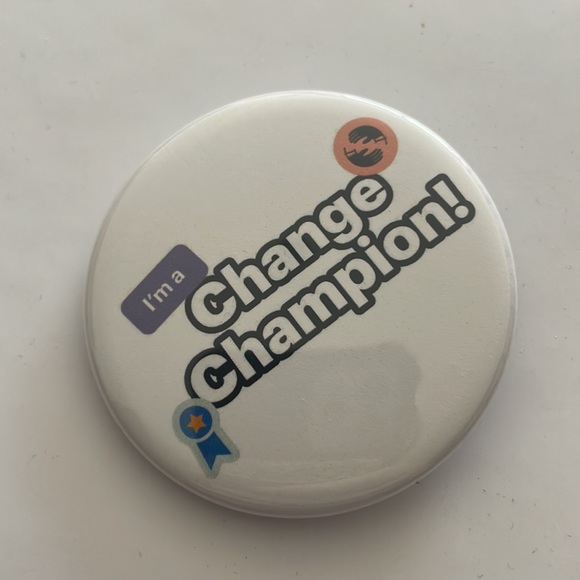 1-3pcs Set Long Live Dogs 🐾 & Birds Champion Pins Set - Picture 14 of 16